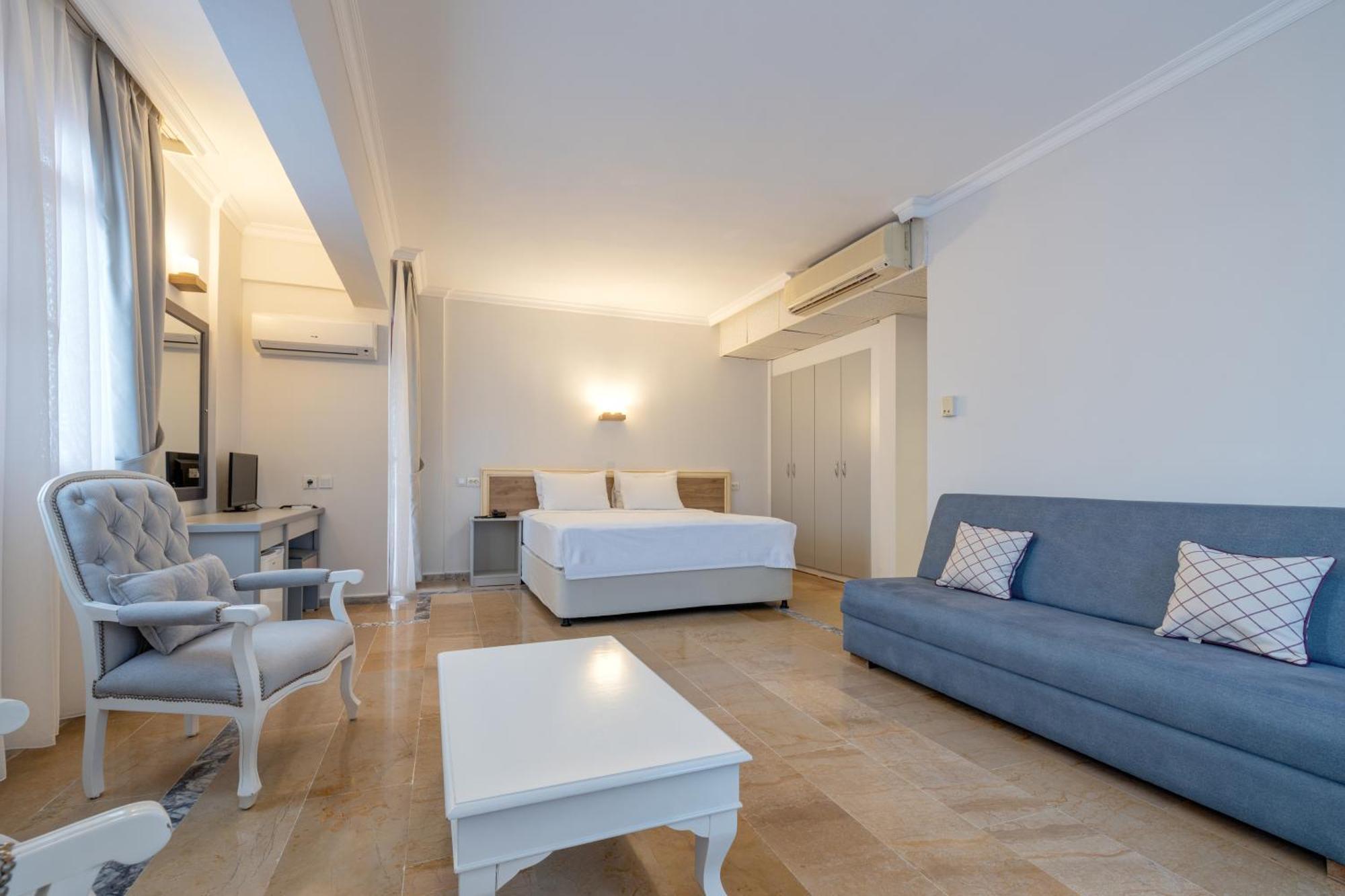 Hanedan Beach Hotel Foça Eksteriør bilde