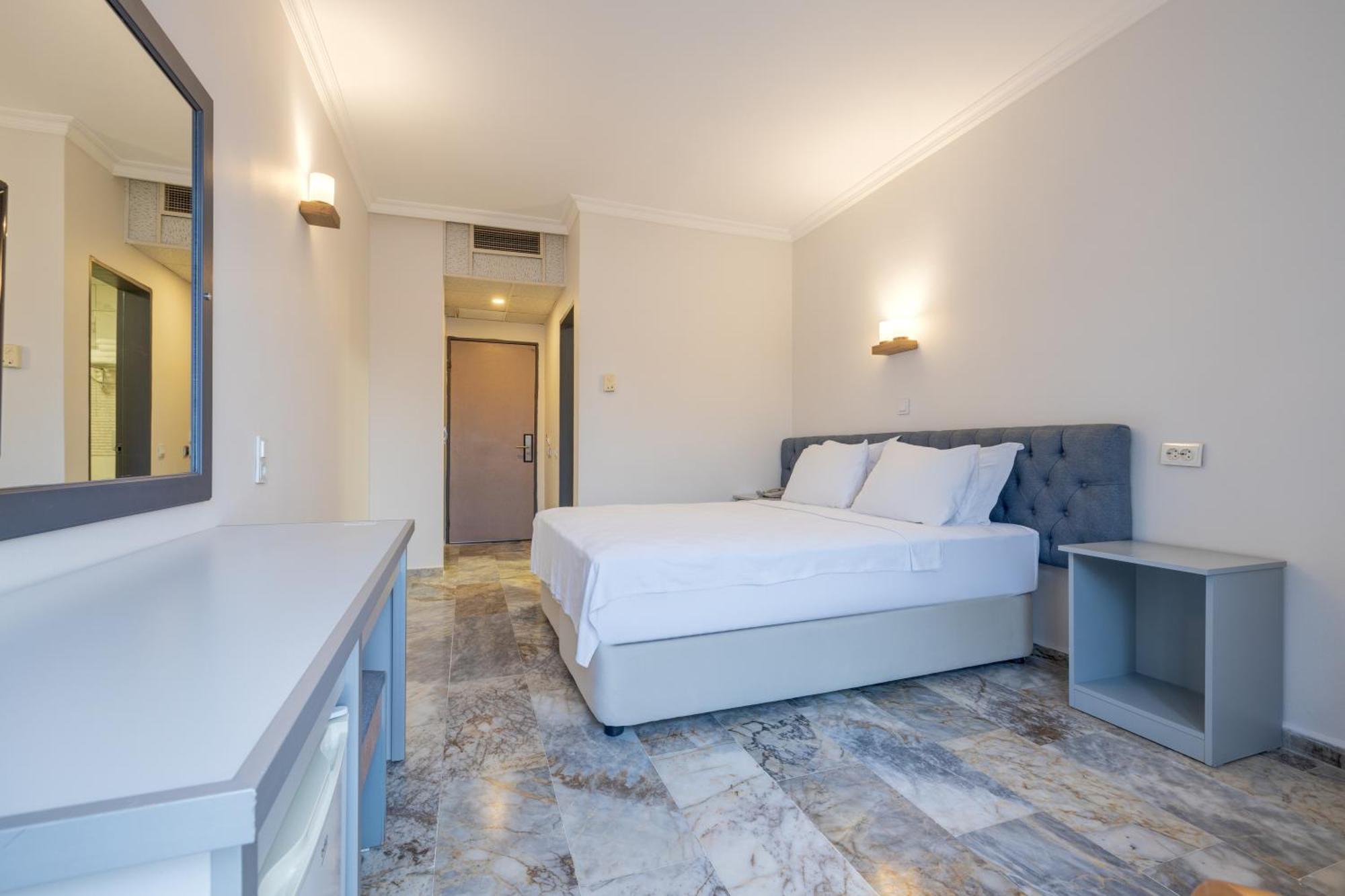 Hanedan Beach Hotel Foça Eksteriør bilde