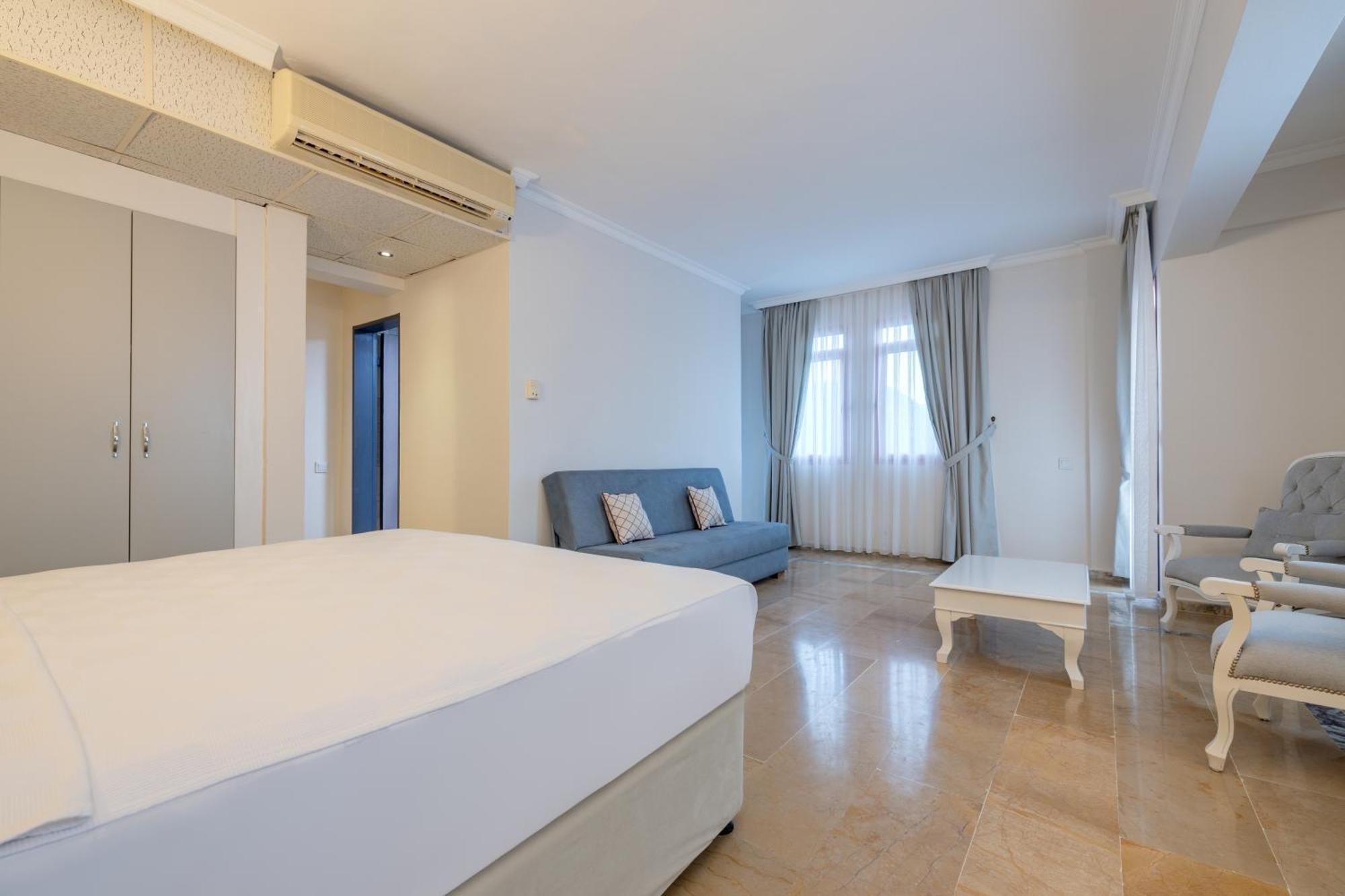 Hanedan Beach Hotel Foça Eksteriør bilde